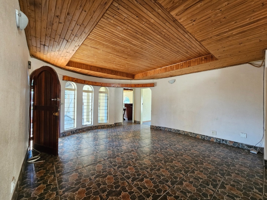 4 Bedroom Property for Sale in Vaalpark Free State